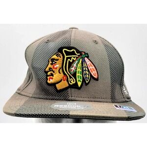 CHICAGO BLACKHAWKS HAT CAP FITTED REEBOK CENTER ICE SIZE L/XL NHL HOCKEY‎ MENS